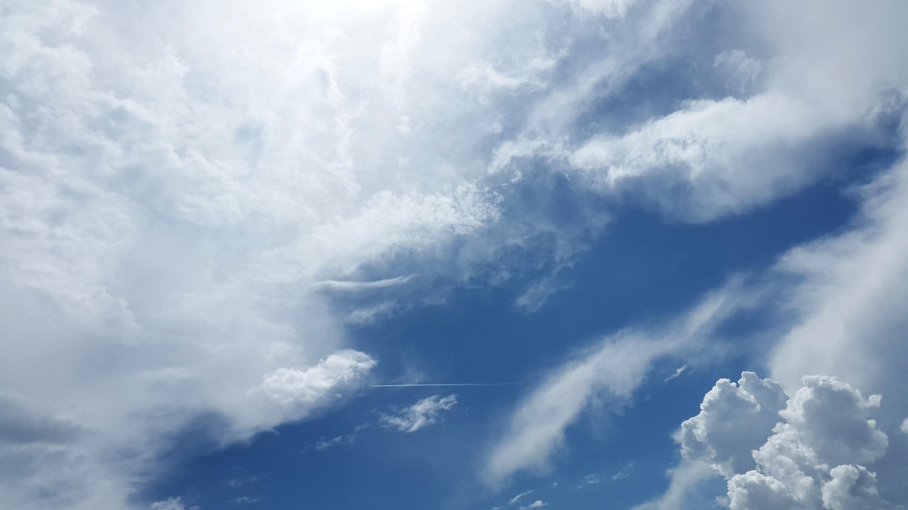 Lift-and-Shift vs. Replatform vs. Refactor: Welche Cloud-Migrationsstrategie für KMU?